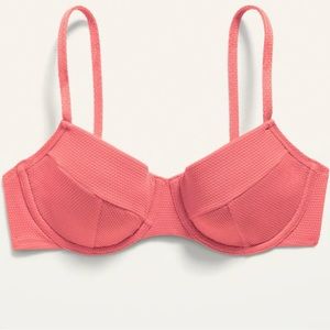 Old Navy Women’s pique underwire bikini swim top. size, XL, color Ginger Rose.